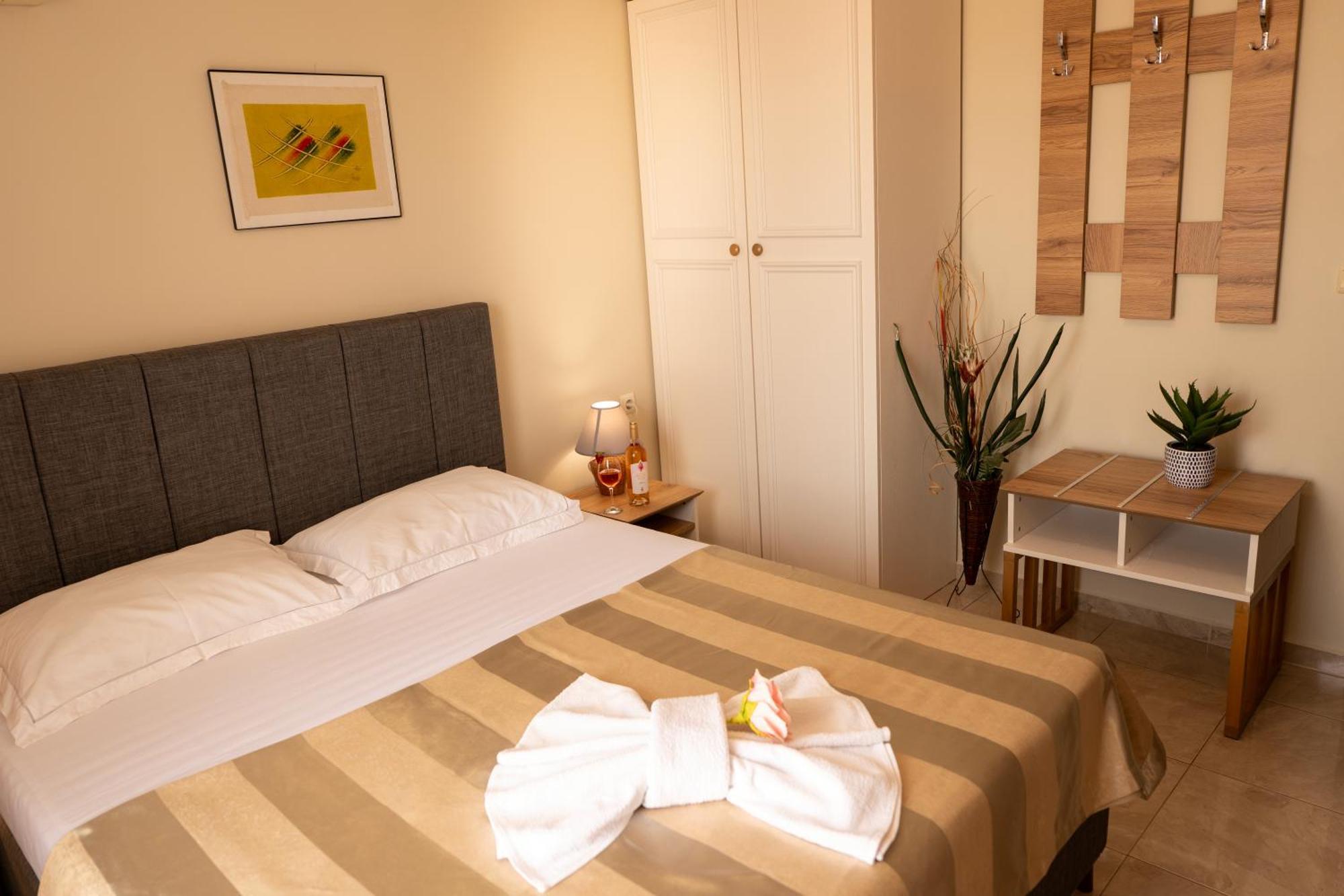 Rodos House Hotel Pomorie Ngoại thất bức ảnh